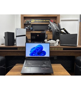 ARIZALI Acer Nitro 5 AMD R7-6800H 32GB 1TB RTX3070Ti 17.3" FHD NH.QGLEY.002 Notebook (İKİNCİ EL)