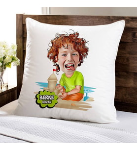 Kişiye Özel Tatil Çocuğu Karikatürlü Yastık