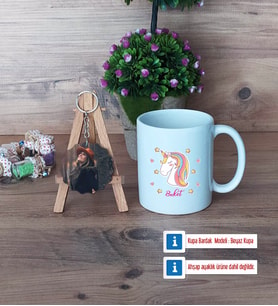 Unicorn Kupa Bardak Beyaz ve Fotoğraflı Ahşap Anahtarlık Hediye (Model 1)