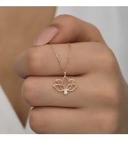 Rose Lotus Çiçegi 925 Ayar Gümüş Kadın Kolye