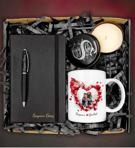 Sevdiklerinize Kişiye Özel Fotoğraflı 3D Tasarımlı Kupa&Kişiye Özel Defter&Kalem&Mum Hediye Seti