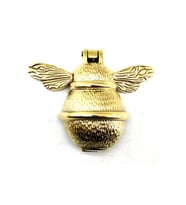 Antika Tarz Dekoratif Pirinç Arı Kapı Tokmağı, Taktak - Küçük,123x150mm, Sarı