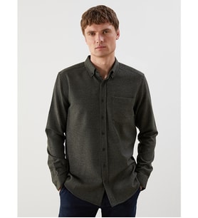 LCWAIKIKI Classic Haki Regular Fit Armürlü Cepli Erkek Gömlek