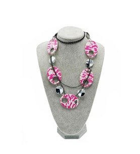 Malezya Pembe Metal Etnik Kolye No:2