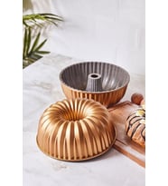 Griss Hardstone 24 cm Döküm Kek Kalıbı Gold
