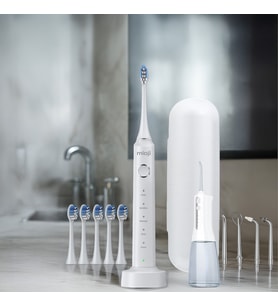 Mioji Oral B6 Care Şarj Edilebilir Diş Fırçası Beyaz + 5 Yedek Başlık + Şarjlı Su Diş Temizleyici