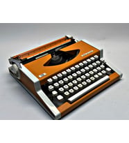 Olivetti Vintage Daktilo  Anneme, Avukata, Koleksiyonere, Öğretmene, Sevgiliye Özel Nostaljik Hediye