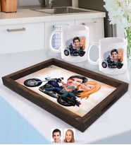 BK Gift Kişiye Özel Motorcu Sevgililer Karikatürlü Doğal Ahşap Tepsi ve 2’li Kupa Bardak Seti-1