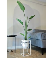 Beyaz Metal Saksı Gümüş Detaylı Dekoratif Çiçeklik Saksılık 41x21cm