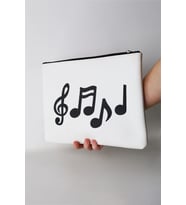 Kadın Vegan Deri Clutch Fermuarlı Beyaz Nota Figürlü Baskılı Omuz Çantası