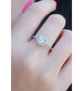 Gümüş Renk Zirkon Taşlı Kalp Model Charm Pirinç Kadın Yüzük (Karışık)