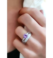 Sky diamond taş detaylı aleksandrit taşlı gümüş lüks yüzük
