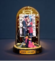 Kişiye Özel Led Lambalı Fanus - Kişiye Özel Fotoğraflı ve İsimli Tasarım - Biblolu (Model 7)