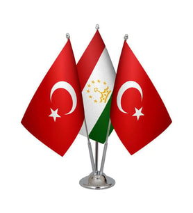 Masa Üstü Tacikistan Bayrağı Türk Bayrağı Üçlü Krom Direk Masa Bayrak Seti