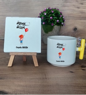 Ütopyalar Güzeldir Hediye Seti Kupa Bardak T Kulplu ve Dekoratif Taş Arkadaşa Sevgiliye Kardeşe Doğum Günü Hediyesi (Model 5)