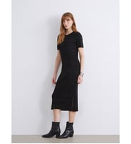LCW Comfort Siyah Bisiklet Yaka Parlak Görünümlü Elbise