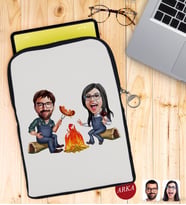 BK Gift Kişiye Özel Sevgililer Karikatürlü Taşınabilir Koruyucu Tablet Kılıfı & Organizer Çanta - Siyah-95