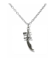 World of Warcraft Temalı Efsanevi Kılıç Figürlü Unisex Metal Kolye – 60 cm Zincirli Fantastik Takı