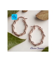 Rose Topçuklu Zincir Sarmalı Oval Halka Küpe