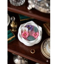 Mumelia Candles Lotus'un Yansıması - Doğal Soya Taştozu Kase Minik Çiçekler Tasarım Mum