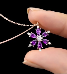 925 Ayar Gümüş Özel Hediye Kutusunda Gerçek Ametist Taşlı Lotus Çiçeği Kolyesi