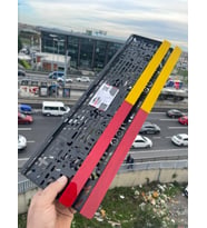 Sarı Kırmızı Özel Tasarım Lüks Pleksi Plakalık