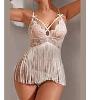 Intive Püsküllü Dantelli Arkası Çapraz Göğsü İpli Fantezi Mini Gecelik/Babydoll (Beyaz)
