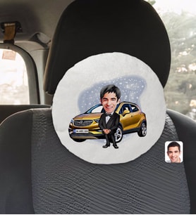 BK Gift Kişiye Özel Plakalı Erkek Opel Mokka Karikatürlü Yuvarlak Araç Koltuk Yastığı-1