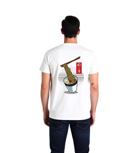 Ramen Severlerin Kulübü Baskılı Erkek Tişört