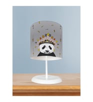 MEKTA HOME BEBEK VE ÇOCUK ODASI Kızılderili Panda Desenli Abajur