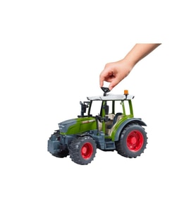 Bruder Fendt Vario 211 Traktör Oyuncak (Yeşil-Siyah)