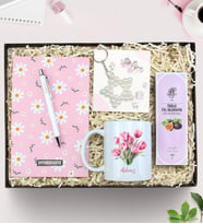Kişiye Özel Defter & Beyaz Tükenmez Kalem &  Kupa & İnci Yıldız Anahtarlık & Rebul İncir Kolonya Hediye Seti