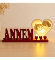 Kişiye Özel Fotoğraflı Annem Yazılı LED Gece Lambası – Anneye En Anlamlı Hediye, Anneler Günü Özel, Işıklı Kalpli Dekoratif Masa Lambası, Sevgiliye ve Aileye Özel Fotoğraf Hediyesi