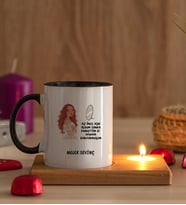 Kişiye Özel Az Önce Aşık Oldum Tasarım Esprili Ahşap Altlıklı Mumlu Siyah Kupa