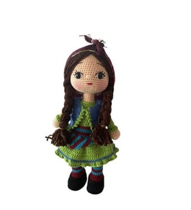 Yeşil Laz Kızı Bebek Amigurumi Organik Oyuncak