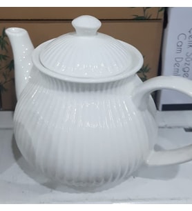 Süzgeçli porselen demlik -500 ml (tabanı 7.5 Cm)