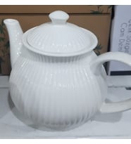 Süzgeçli porselen demlik -500 ml (tabanı 7.5 Cm)