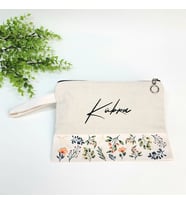 İsme Özel Yeşil Yaprak ve Kırmızı Çiçek Desenli Clutch Çanta