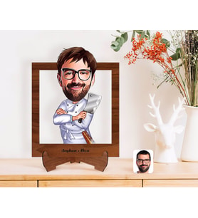 BK Gift Kişiye Özel Erkek Kasap Karikatürlü Ahşap Standlı 3D Biblo-1 (Beyaz)