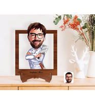 BK Gift Kişiye Özel Erkek Kasap Karikatürlü Ahşap Standlı 3D Biblo-1 (Beyaz)