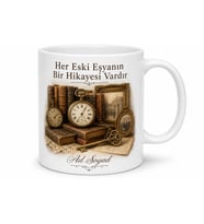 Antikacı Tozlu Eşyalar Geçmişin İzleri Hikayesi Olan Obje Kupa Bardak Hediye