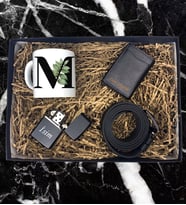 Kişiye Özel Premium Baş Harf Tasarımlı Kupa Bardak Mekanizmalı Cüzdan Kemer Çakmak Özel Hediye Set