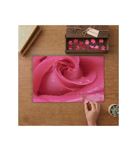 Pembe Gül Yakın Çekim Tasarımı 240 parça Ahşap Puzzle Ahşap Kutuda MP01481