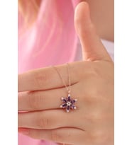 925 Ayar Gümüş Zincirli Rose Kaplama Ametist Taşlı Kamelya Lotus Çiçeği Kolye