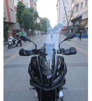 MOTOCAM Aprilia SR GT 400 Ön Cam 2025-2026 Model 63cm Şeffaf Renkli 4mm