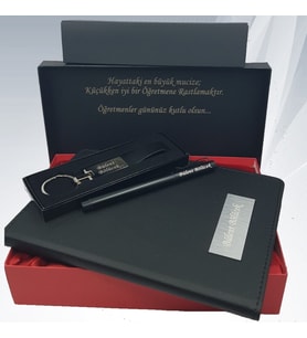 KİŞİYE ÖZEL HEDİYE SETİ (DEFTER-KALEM-ANAHTARLIK)