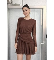 kadın kahverengi dantel kumaş korsajlı omuz vatkalı mini boy premium elbise NBDKS199