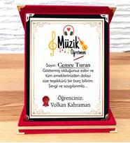 Müzik Öğretmenine Plaket (STD)