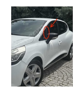 Clio 4 ön cam kenarı bakelit