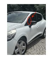 Clio 4 ön cam kenarı bakelit